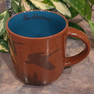 TIM HORTONS Limited Edition 2017 Ceramic Canadian Geese Mug, 14oz